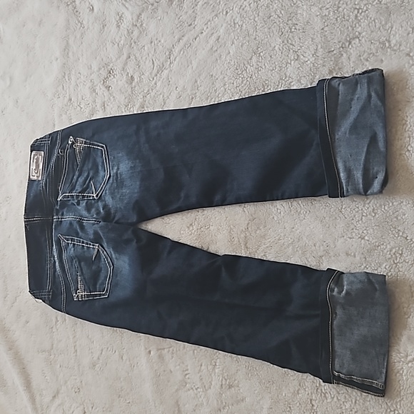 Candies Capri Low Rise Jeans Cuffed - Picture 7 of 7